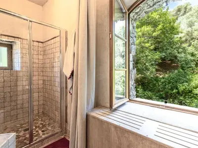 Salle de bains dans l'établissement Holiday Home Casa Gabrielle by Interhome