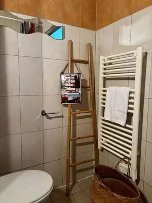 Salle de bains dans l'établissement Rundinelle di Saint-Florent