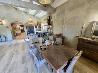 Cuisine ou kitchenette dans l'établissement U Loghju