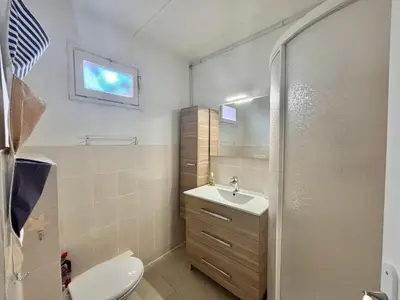 Salle de bains dans l'établissement Appartement T3 Solane 31 LUMIO