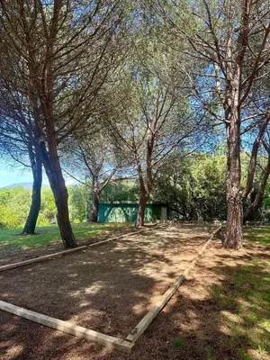 Jardin de l'établissement Studio di legnu à Saint-Florent