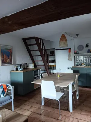 Coin salon dans l'établissement Entre mer et montagne
