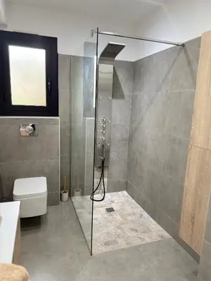 Salle de bains dans l'établissement Villa Maria