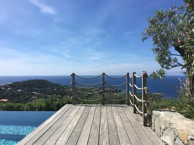 Paysage naturel près de la villa