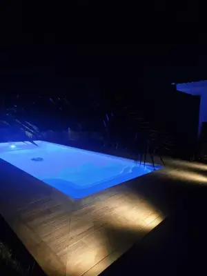 Piscine de l'établissement Logement indépendant avec piscine privée ou située à proximité