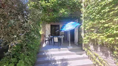 Jardin de l'établissement Location de vacances