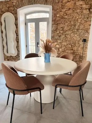 Coin salon dans l'établissement Demeure de charme, appartement du Campu di l altru mondu