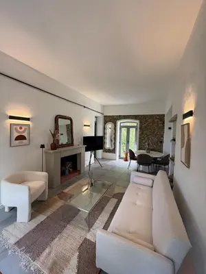 Coin salon dans l'établissement Demeure de charme, appartement du Campu di l altru mondu