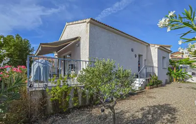Jardin de l'établissement Villa Moderne Plage À Pieds
