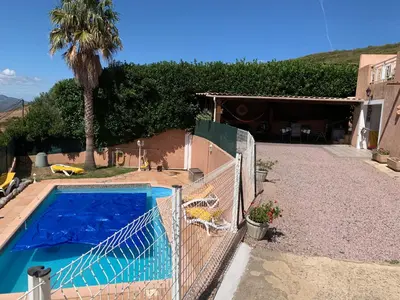 Piscine de l'établissement Casa pace e salute ou située à proximité