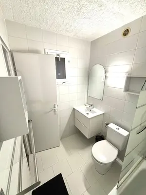 Salle de bains dans l'établissement Sant Ambroggio, Appartement Vue Mer, Plage Port à Pied, Balagne, 4 Pers