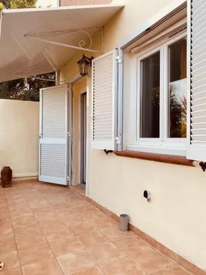 Plan de l'établissement Charmant T2 en rez-de-jardin
