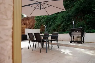 Terrasse ou espace extérieur de l'établissement Appartement entre mer et montagne