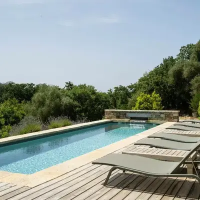 Beautiful Family Home With Pool Near Pigna
