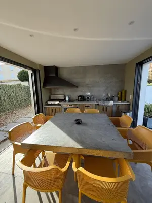 Plan de l'établissement Studio équipé avec cuisine d été et piscine privée