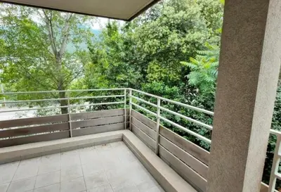 Balcon ou terrasse dans l'établissement Grand F2 avec terrasse spacieuse, Centre Corte
