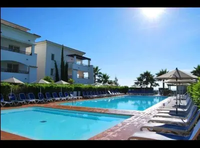 Piscine de l'établissement Appartement bord de mer ou située à proximité