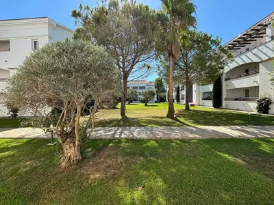 Jardin de l'établissement Appartement bord de mer