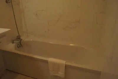 Salle de bains dans l'établissement Résidence Villa Tyrrenia
