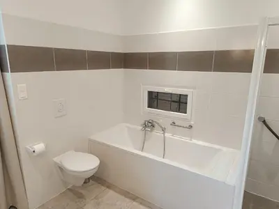 Salle de bains dans l'établissement Appartement avec terrasse vue sur mer