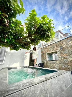 Piscine de l'établissement Hotel Minera ou située à proximité