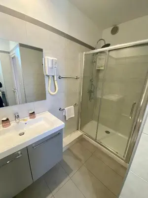 Salle de bains dans l'établissement Hotel Belvedere