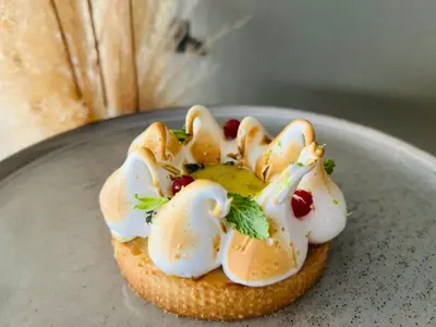 Nourriture dans l'hôtel ou à proximité