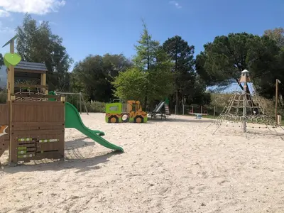 Aire de jeux pour enfants de l'établissement Camping Dolce Vita