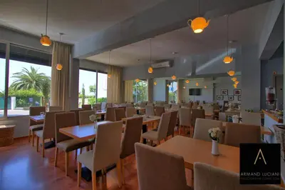Restaurant ou autre lieu de restauration dans l'établissement Hotel Santa Maria