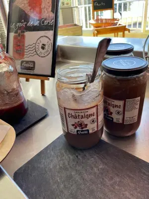 Nourriture dans le village vacances ou à proximité