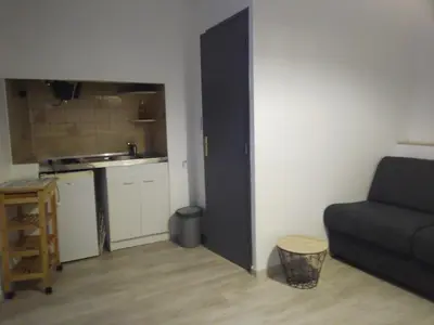 Cuisine ou kitchenette dans l'établissement Studio du Commandant Marché