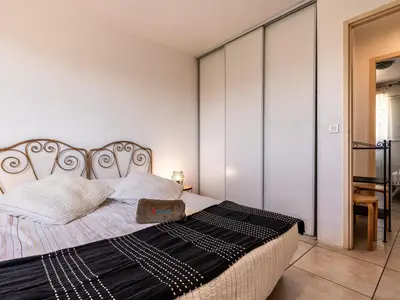 Un ou plusieurs lits dans un hébergement de l'établissement Villa Gelormini-1 by Interhome