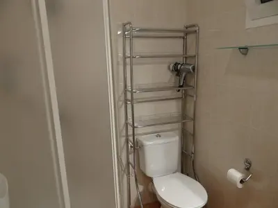 Salle de bains dans l'établissement Vue sur mer et montagnes