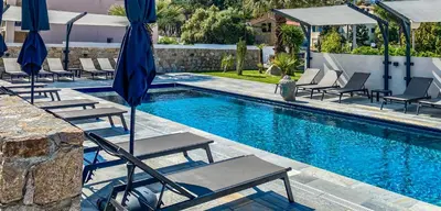 Piscine de l'établissement Maria Stella ou située à proximité