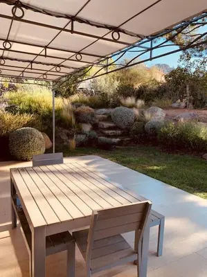 Jardin de l'établissement Cantari