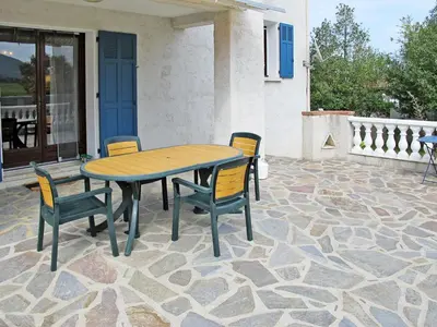 Balcon ou terrasse dans l'établissement Apartment Casa Antoinette by Interhome