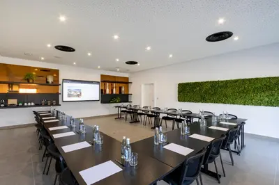 Espace de conférence ou salle de réunion dans l'établissement Hotel L'Acquale
