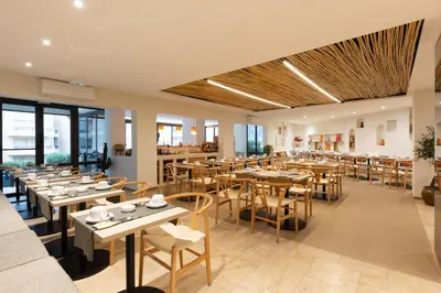Restaurant ou autre lieu de restauration dans l'établissement Le Mariana