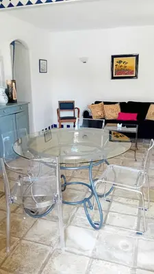 Coin salon dans l'établissement soleil et farniente