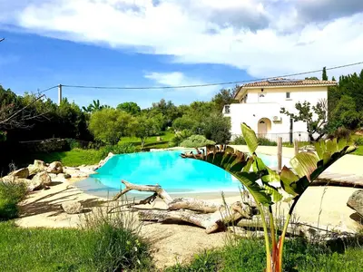 Piscine de l'établissement L'Alivi di l'Osari ou située à proximité