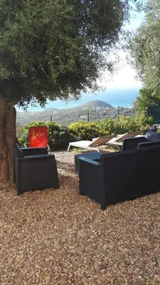 Vue générale sur la montagne ou vue sur la montagne depuis la maison de vacances