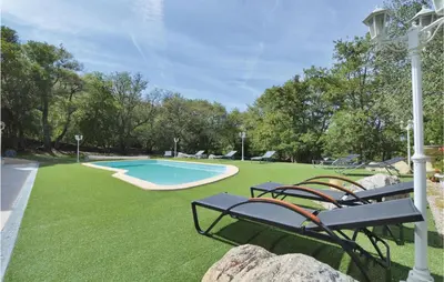 Piscine de l'établissement Nice Home In Ville Di Paraso With Wifi ou située à proximité