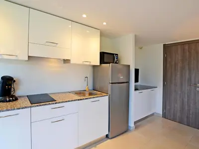 Cuisine ou kitchenette dans l'établissement Apartment MB6 Loggia by Interhome