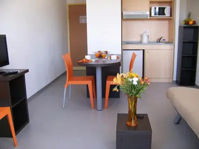 Cuisine ou kitchenette dans l'établissement Vanina Park