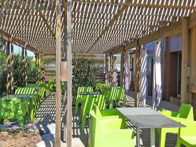 Restaurant ou autre lieu de restauration dans l'établissement Hôtel Ascosa Aventure