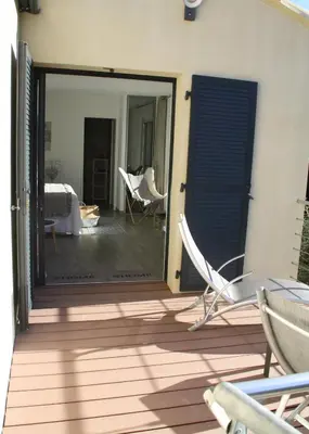 Balcon ou terrasse dans l'établissement L'oliveraie du Fango