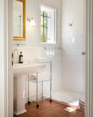 Salle de bains dans l'établissement Demeure Castel Brando Hôtel & Spa