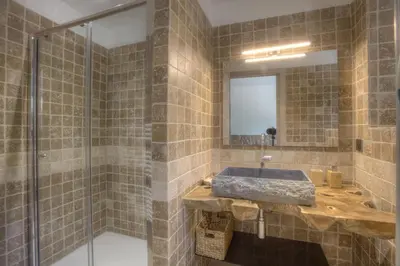 Salle de bains dans l'établissement Villa A Luna