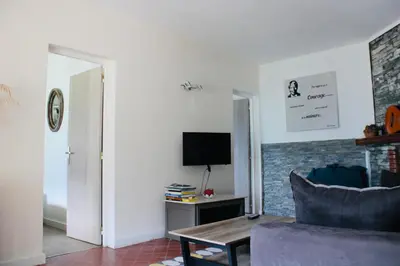 Télévision ou salle de divertissement dans l'établissement Villa I Bugni