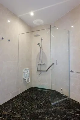 Salle de bains dans l'établissement Hotel Saint Christophe